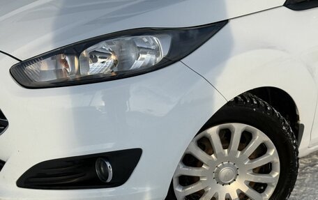 Ford Fiesta, 2015 год, 825 000 рублей, 7 фотография