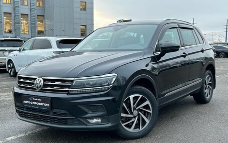 Volkswagen Tiguan II, 2018 год, 2 589 000 рублей, 2 фотография