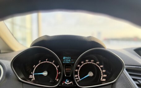 Ford Fiesta, 2015 год, 825 000 рублей, 12 фотография