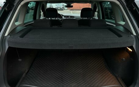 Volkswagen Tiguan II, 2018 год, 2 589 000 рублей, 16 фотография