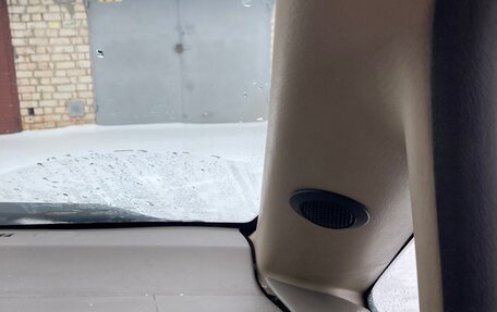 Nissan Serena II, 2003 год, 700 000 рублей, 9 фотография