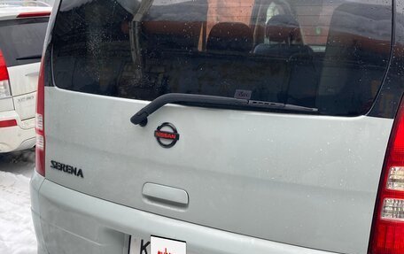 Nissan Serena II, 2003 год, 700 000 рублей, 2 фотография