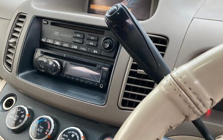 Nissan Serena II, 2003 год, 700 000 рублей, 13 фотография