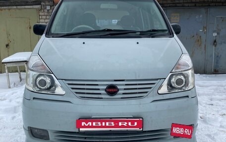 Nissan Serena II, 2003 год, 700 000 рублей, 3 фотография