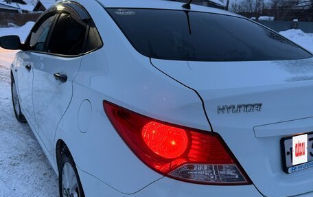 Hyundai Solaris II рестайлинг, 2012 год, 750 000 рублей, 3 фотография