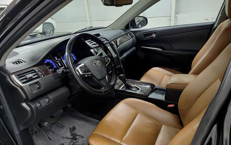 Toyota Camry, 2018 год, 2 579 000 рублей, 20 фотография