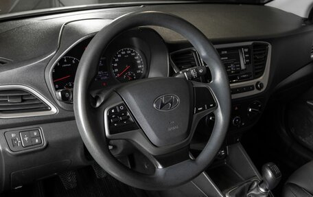 Hyundai Solaris II рестайлинг, 2018 год, 1 202 700 рублей, 5 фотография