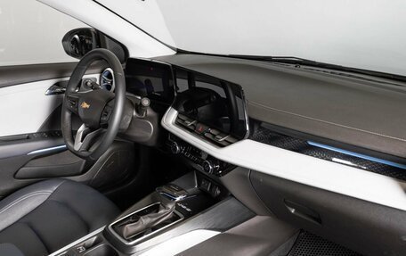 Chevrolet Monza, 2023 год, 1 680 000 рублей, 7 фотография