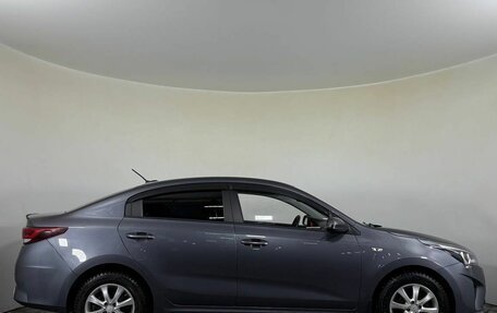 KIA Rio IV, 2021 год, 1 675 000 рублей, 4 фотография