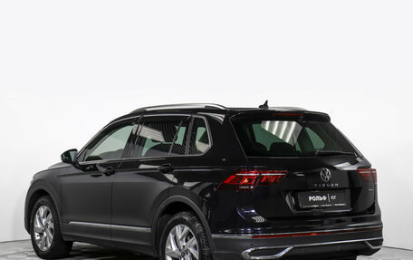 Volkswagen Tiguan II, 2021 год, 2 995 000 рублей, 7 фотография