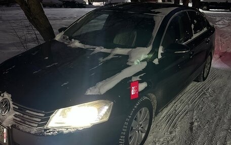 Volkswagen Passat B7, 2012 год, 1 000 000 рублей, 2 фотография