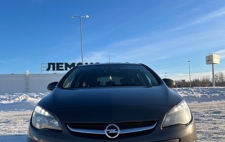 Opel Astra J, 2014 год, 900 000 рублей, 2 фотография