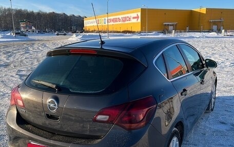 Opel Astra J, 2014 год, 900 000 рублей, 8 фотография