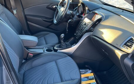 Opel Astra J, 2014 год, 900 000 рублей, 23 фотография