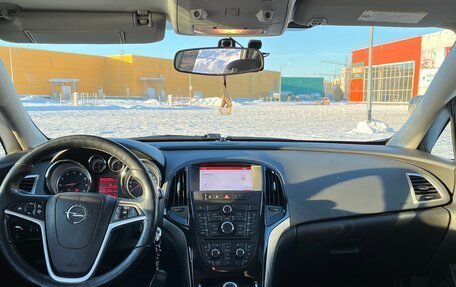 Opel Astra J, 2014 год, 900 000 рублей, 24 фотография