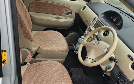 Toyota Sienta I, 2013 год, 680 000 рублей, 4 фотография