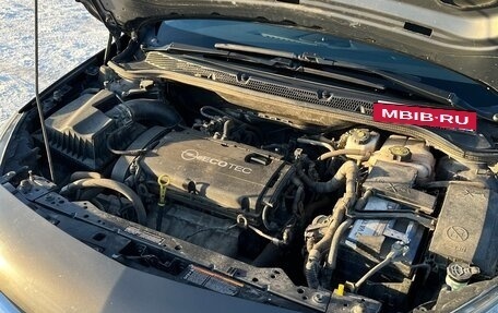 Opel Astra J, 2014 год, 900 000 рублей, 33 фотография