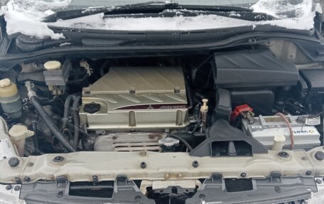 Mitsubishi Grandis, 2003 год, 720 000 рублей, 11 фотография