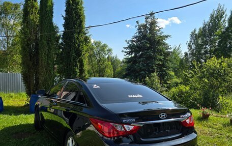 Hyundai Sonata VI, 2011 год, 1 050 000 рублей, 4 фотография