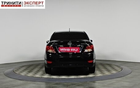 Hyundai Solaris II рестайлинг, 2013 год, 937 000 рублей, 4 фотография