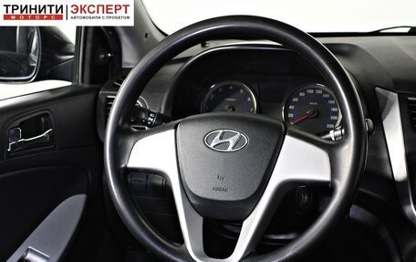 Hyundai Solaris II рестайлинг, 2013 год, 937 000 рублей, 13 фотография