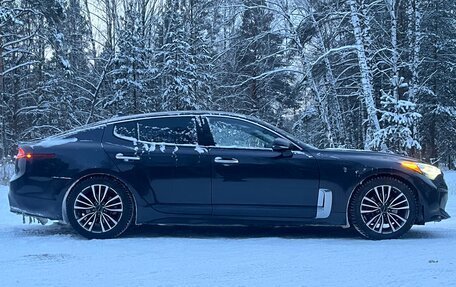 KIA Stinger I, 2018 год, 2 450 000 рублей, 1 фотография