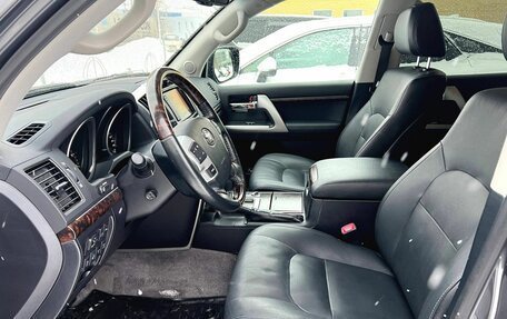 Toyota Land Cruiser 200, 2015 год, 4 100 000 рублей, 18 фотография