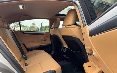 Lexus ES VII, 2025 год, 5 530 000 рублей, 23 фотография