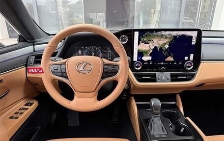Lexus ES VII, 2025 год, 5 530 000 рублей, 17 фотография