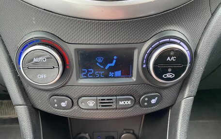 Hyundai Solaris II рестайлинг, 2015 год, 1 200 000 рублей, 11 фотография