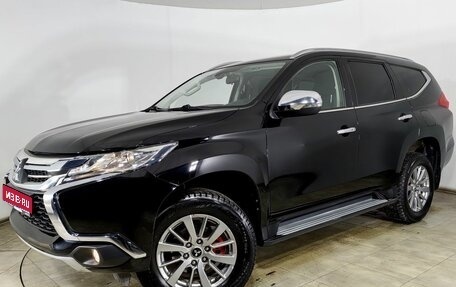 Mitsubishi Pajero Sport III рестайлинг, 2018 год, 3 090 000 рублей, 1 фотография