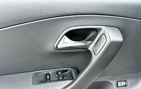 Volkswagen Polo VI (EU Market), 2016 год, 1 000 000 рублей, 11 фотография