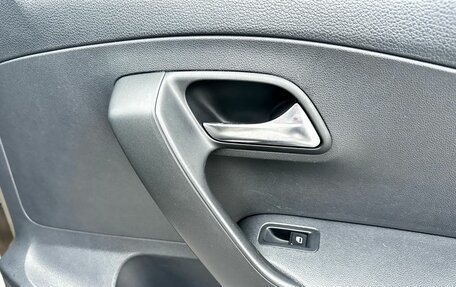 Volkswagen Polo VI (EU Market), 2016 год, 1 000 000 рублей, 21 фотография