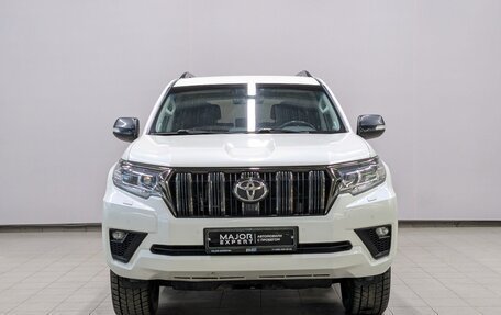 Toyota Land Cruiser Prado 150 рестайлинг 2, 2021 год, 6 450 000 рублей, 23 фотография