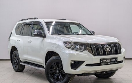 Toyota Land Cruiser Prado 150 рестайлинг 2, 2021 год, 6 450 000 рублей, 21 фотография