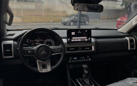 Mitsubishi L200, 2025 год, 4 830 000 рублей, 11 фотография