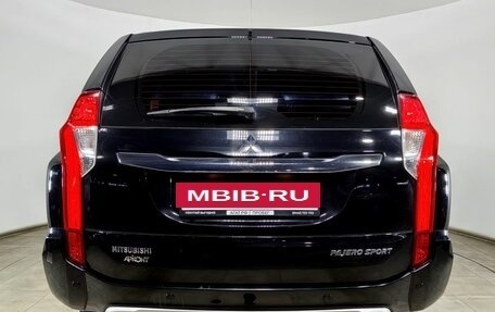 Mitsubishi Pajero Sport III рестайлинг, 2018 год, 3 090 000 рублей, 6 фотография