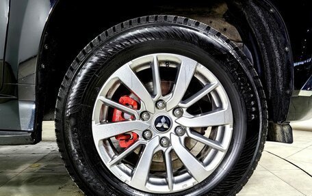 Mitsubishi Pajero Sport III рестайлинг, 2018 год, 3 090 000 рублей, 23 фотография