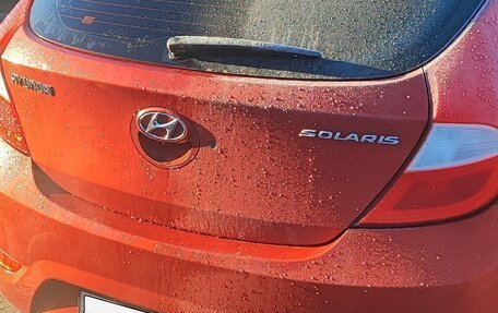 Hyundai Solaris II рестайлинг, 2012 год, 650 000 рублей, 2 фотография