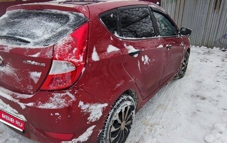 Hyundai Solaris II рестайлинг, 2012 год, 650 000 рублей, 4 фотография