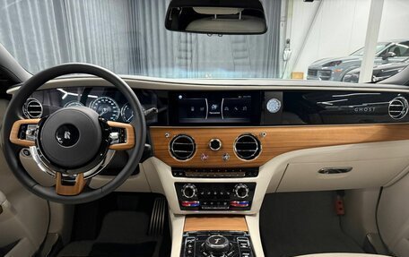 Rolls-Royce Ghost Series II рестайлинг, 2020 год, 29 990 000 рублей, 8 фотография