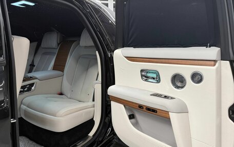 Rolls-Royce Ghost Series II рестайлинг, 2020 год, 29 990 000 рублей, 16 фотография