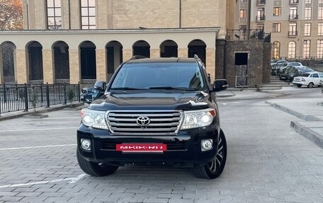 Toyota Land Cruiser 200, 2013 год, 4 500 000 рублей, 3 фотография
