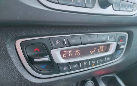 Renault Scenic III, 2010 год, 670 000 рублей, 6 фотография