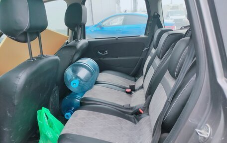 Renault Scenic III, 2010 год, 670 000 рублей, 11 фотография