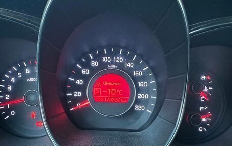 KIA Rio III рестайлинг, 2014 год, 900 000 рублей, 8 фотография