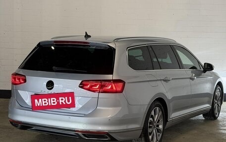 Volkswagen Passat B8 рестайлинг, 2022 год, 4 030 000 рублей, 4 фотография