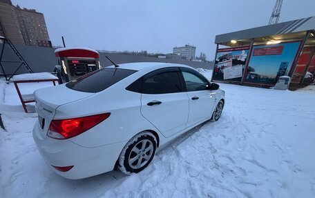 Hyundai Solaris II рестайлинг, 2014 год, 980 000 рублей, 5 фотография