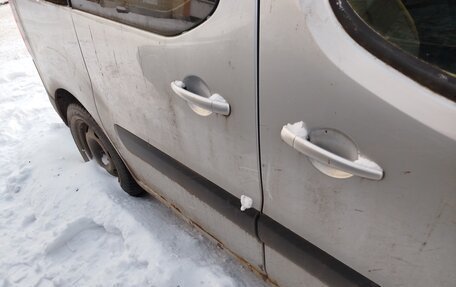 Peugeot Partner II рестайлинг 2, 2012 год, 455 000 рублей, 6 фотография