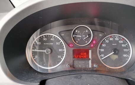 Peugeot Partner II рестайлинг 2, 2012 год, 455 000 рублей, 11 фотография